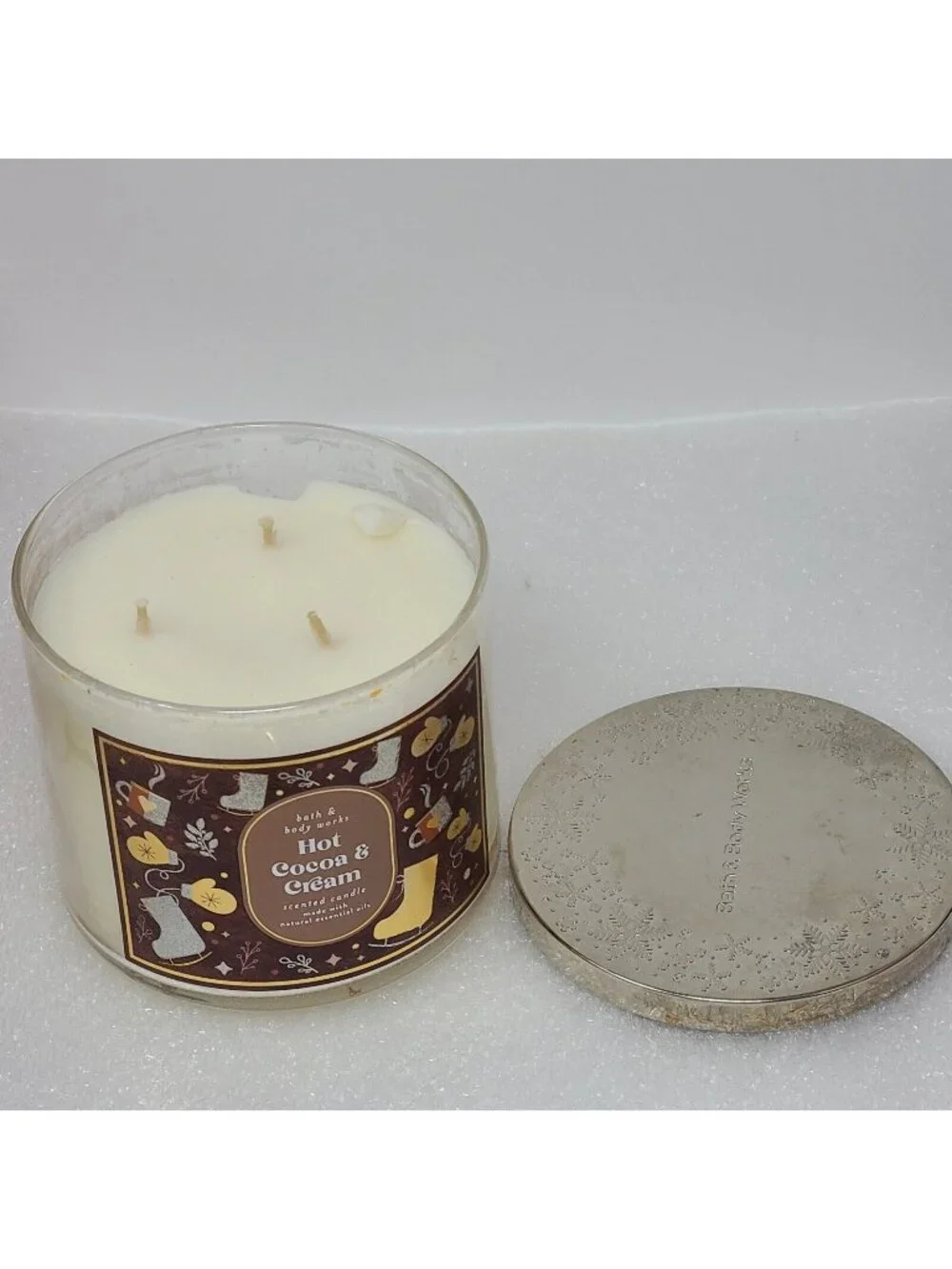 Bath & Body Works Hot Cocoa & Cream 3-Wick 14.5 oz Candle Large Glass Jar